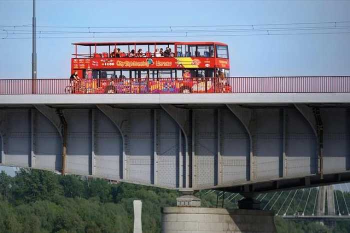 Hop On! The Ultimate Guide to Fun Bus Travel Adventures
