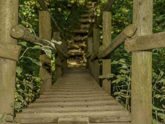 Off the Beaten Path: 10 Unique Spots You Must Visit!