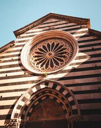 Jet-Set Ready: Fun Travel Tips for Your Next Adventure!