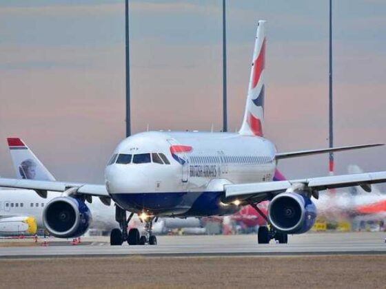 Jet-Set on a Budget: Student Travel Tips You Need!