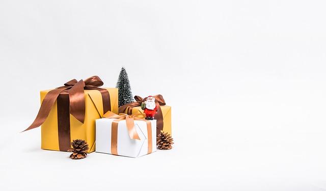 ditch the Bulky‍ Bottles:​ Smart Toiletries ‍that Save Space