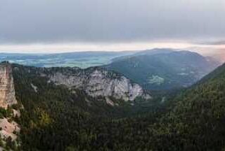 Top 10 Breathtaking Places You Need to Visit Right Now!